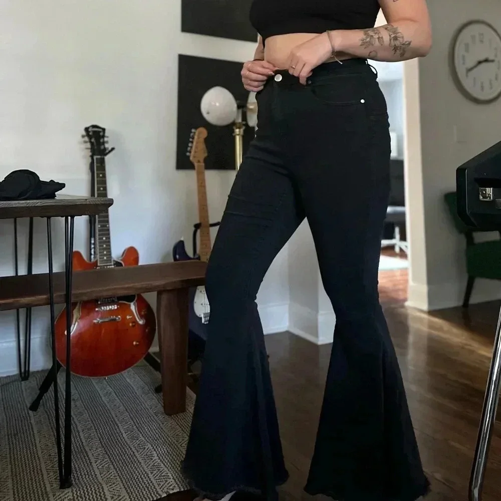 Arula Black Flare Pants Size 10 - Picture 4 of 9